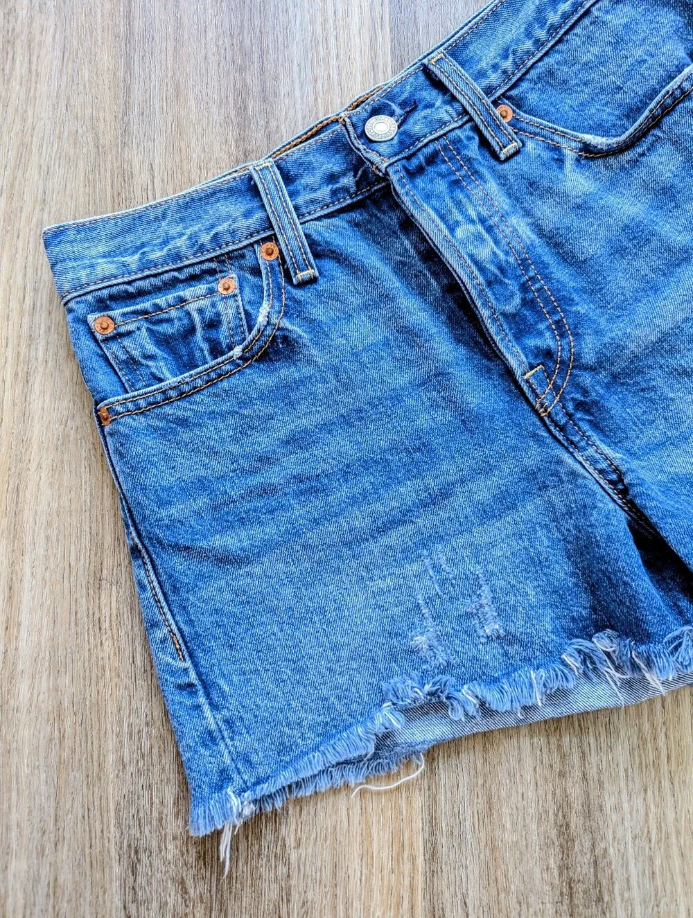 Levis classic blue
